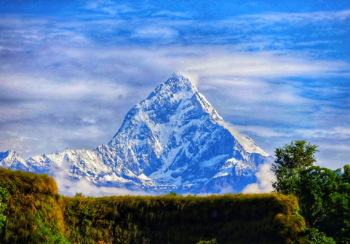 माछापुच्छ्रे हिमाल
