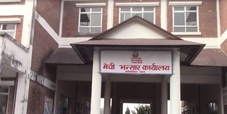 पूर्वी नाकाबाट निर्यात भयो पाँच अर्बभन्दा बढीको भेनियर र प्लाईबोर्ड