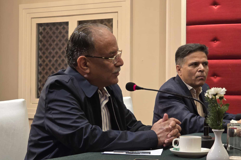 हामी संविधान परिमार्जन र संशोधनको विरोधी होइनौंः प्रचण्ड