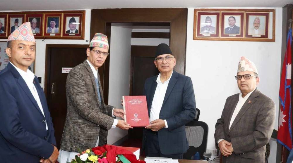 सरकारको लेखापरीक्षण प्रतिवेदन अर्थ मन्त्रालयमा पेसः झण्डै १५ अर्ब बेरुजु