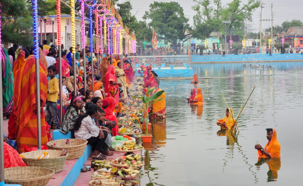 मिथिलाञ्चलमा छठको विधि सुरु, आज ‘नहाय खाय’