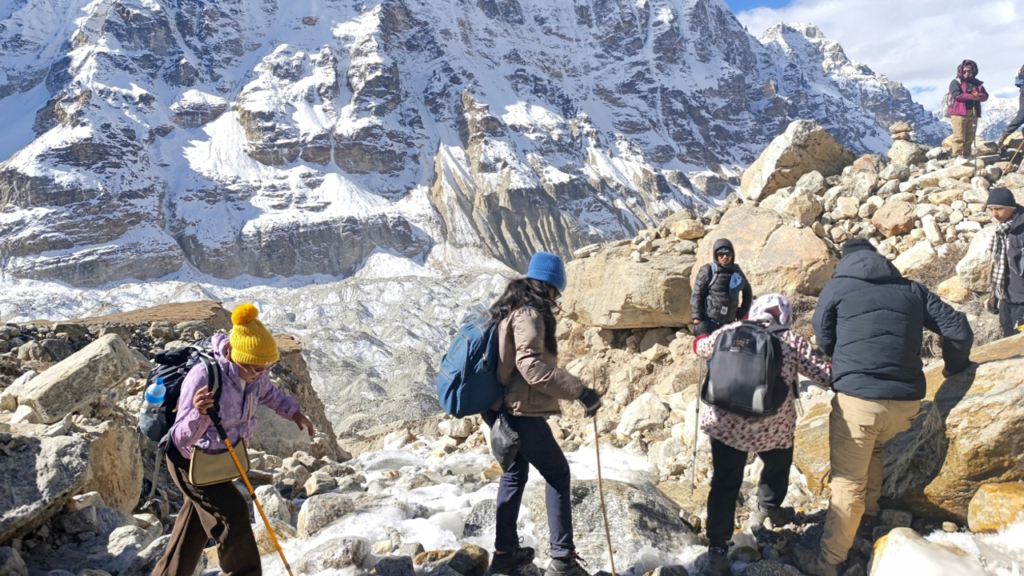 शरद ऋतुमा १२ सय बढीलाई हिमाल आरोहण अनुमति, ८ करोड रोयल्टी उठ्यो
