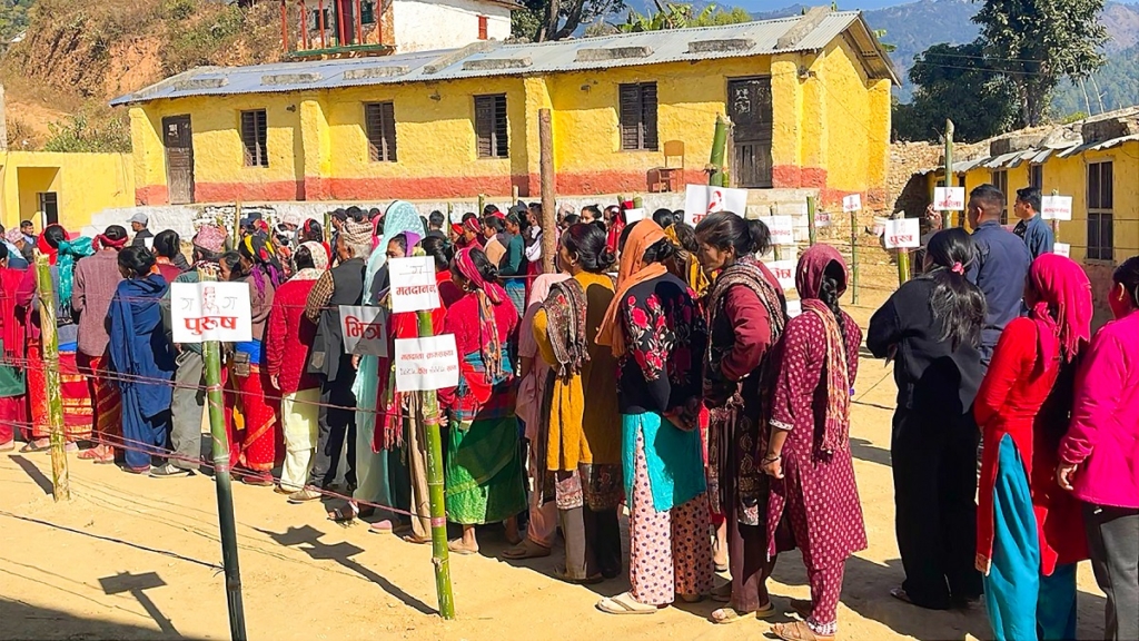 उपनिर्वाचन अपडेटः २ बजेसम्म ५० प्रतिशत भन्दा बढी मतदान