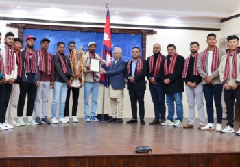 जनकपुर बोल्ट्सलाई प्रधानमन्त्री ओलीबाट सम्मान