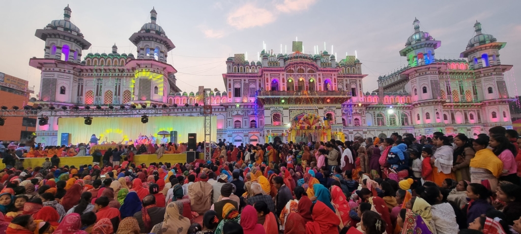रामजानकी विवाह महोत्सवः अयोध्याबाट आएका जन्तीलाई मटिहानीमा स्वागत