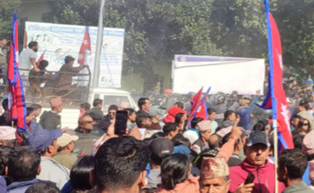 रविको पक्षमा चितवनमा रास्वपाको खबरदारी सभा