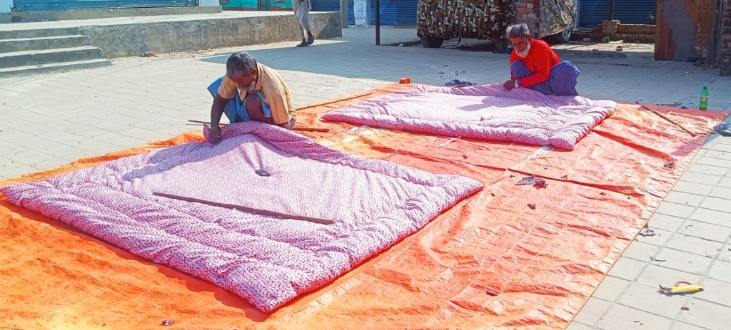सिरक–डसना बनाएर मनग्य आम्दानी