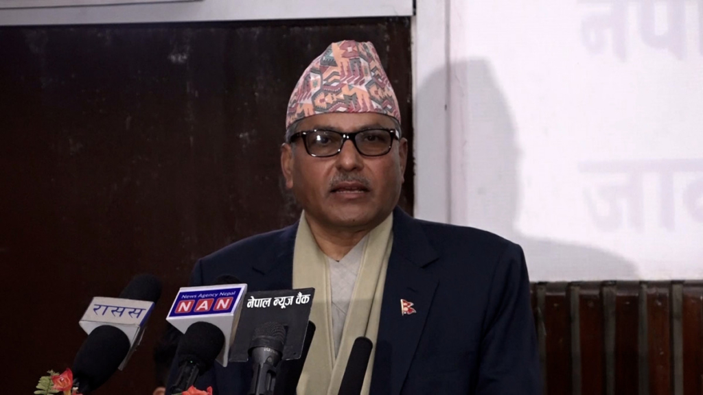 सम्पत्ति शुद्धीकरणको ग्रे लिस्टमा नेपाल परे पनि तत्काल निस्कन सक्ने ठाउँ छः गभर्नर अधिकारी