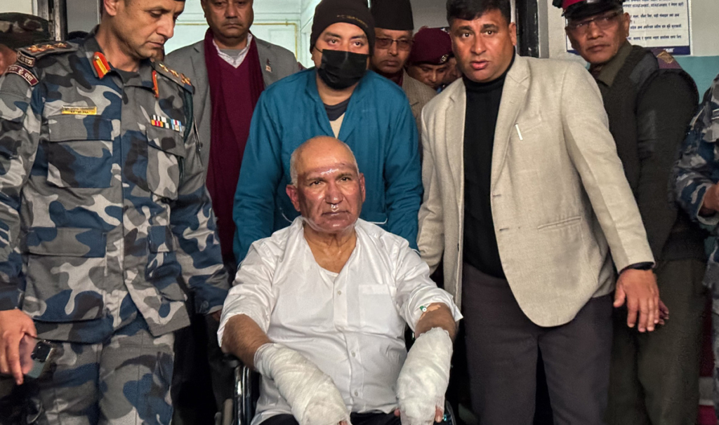 अर्थमन्त्री पौडेल अस्पतालबाट ‘डिस्चार्ज’
