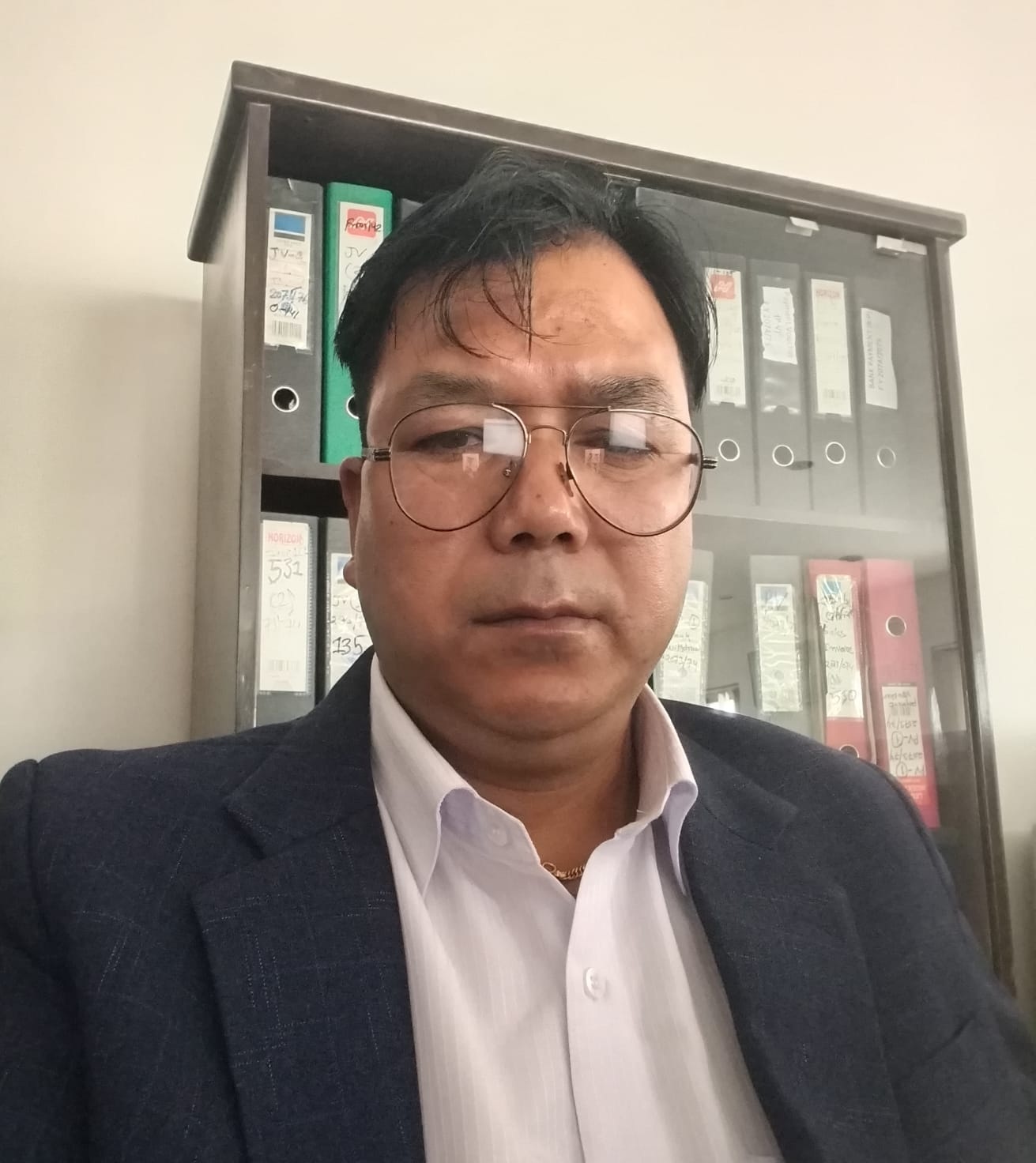 झण्डै १६ सय जना पदमुक्त गर्ने अध्यादेशले  देउवा र आरजुको कोटाबाट ओली सरकारले नियुक्त गरेका गभर्नरलाई भने हल्लाउन सकेन