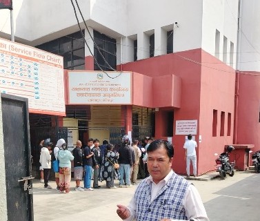 २८ मिनेटमै लाईसेन्स रिन्यू, देशमा के परिवर्तन भएकै हो र !